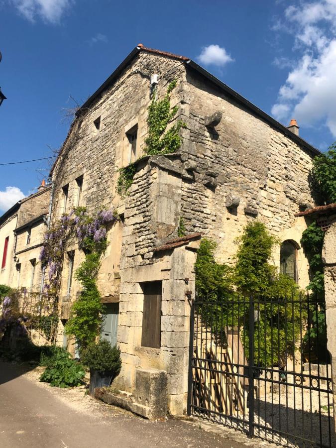 Villa Le Clos De Melanie à Flavigny-sur-Ozerain Extérieur photo